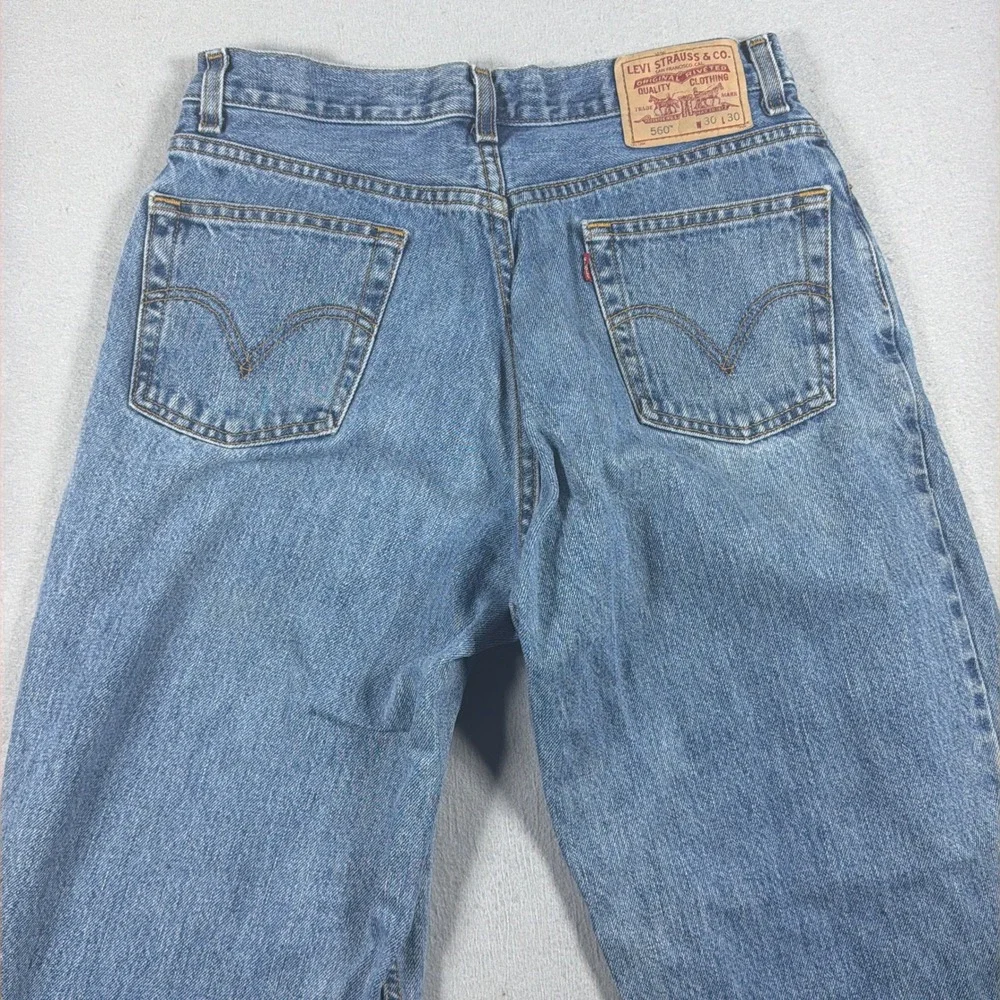 VTG Levis‎ 560 Jeans Men W30 Comfort Fit Blue Medium Wash Denim Relaxed Fit Y2K